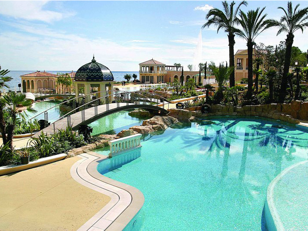 Monte Carlo Bay Hotel